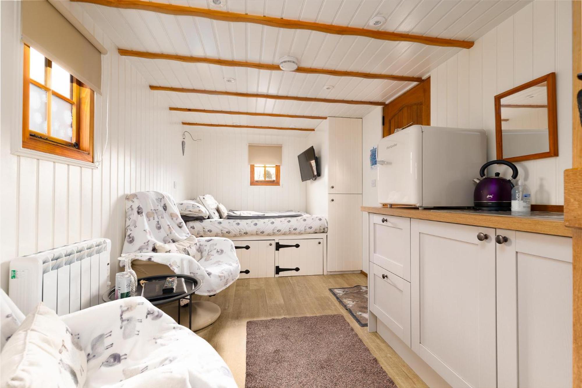 Shepherds Hut, West Ayton, Scarborough Exterior foto